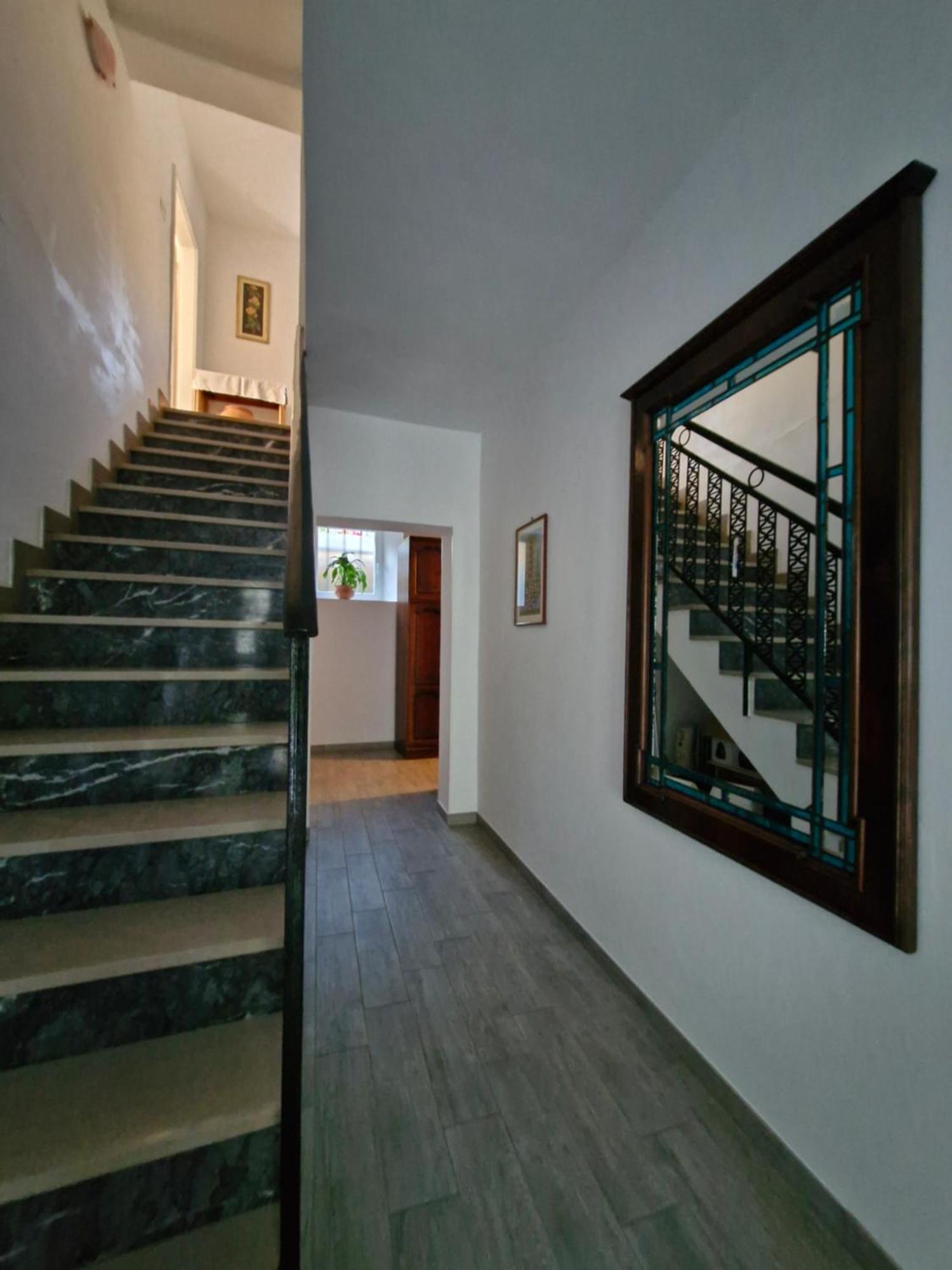 Apartma Jezevi Sezana Bagian luar foto